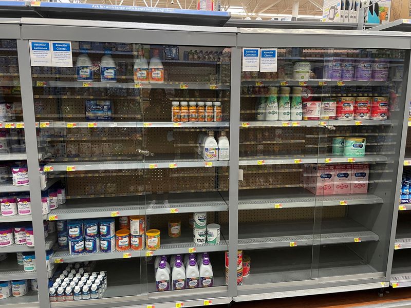 Walmart và Home Depot cho thấy kinh tế Mỹ không quá tệ