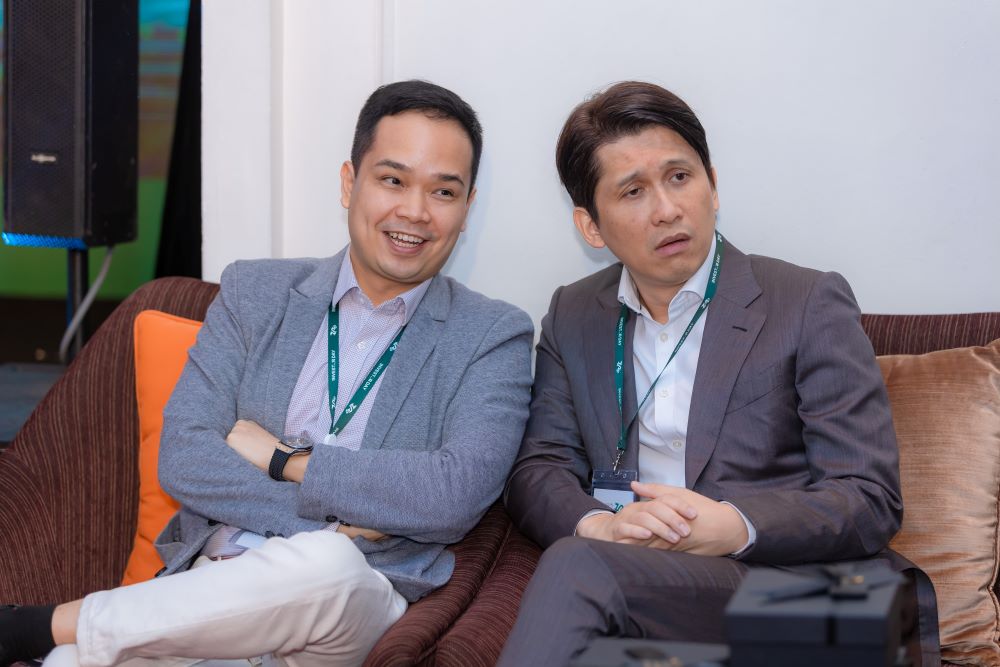 Sắc màu nhà đầu tư cộng đồng Dragon Capital 4 Long Anh Tuan
