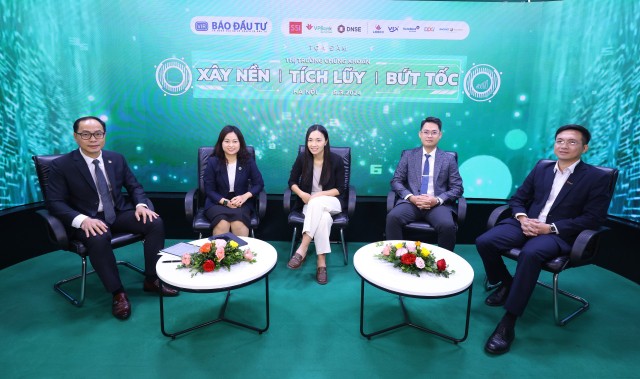 Thị trường chứng khoán đang ở chu kỳ uptrend mới 2 toa dam 8907