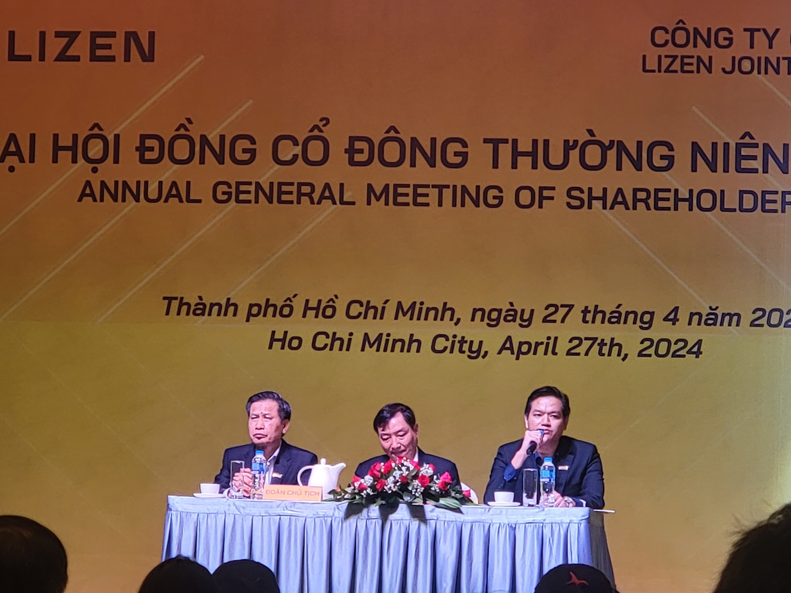 ĐHCĐ Lizen (LCG): Chưa bao giờ có chuyện tiêu được càng nhiều tiền càng được khen như hiện nay 1 cb11d54843ceed90b4df