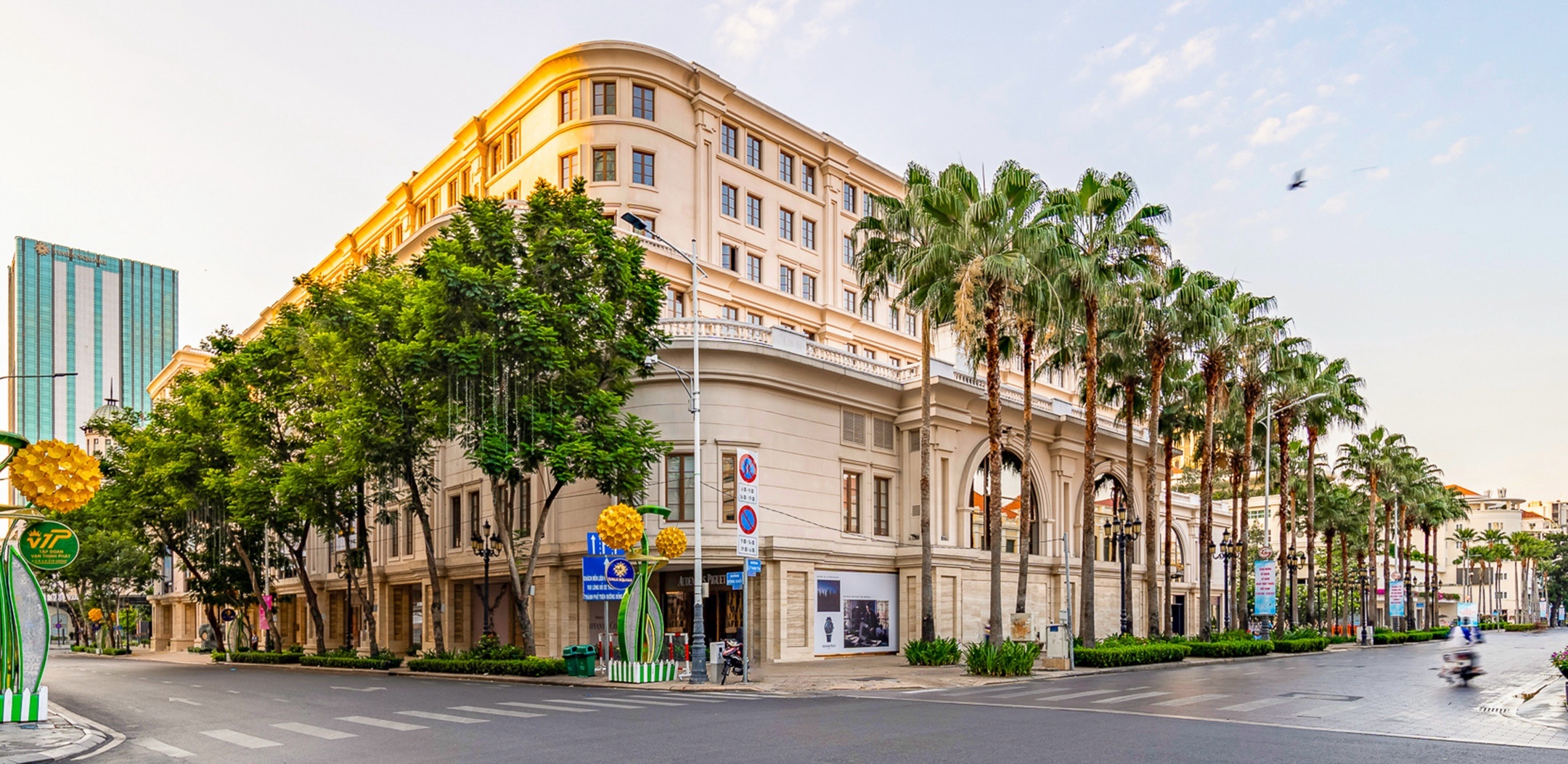 trung tam thuong mai union square tai quan 1 tp hcm20240423113149