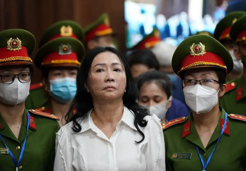 Sau án tử, Trương Mỹ Lan chịu thêm án chung thân 1 Bà Trương Mỹ Lan bị phạt thêm án chung thân