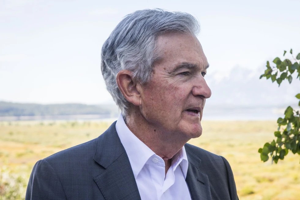 Chủ tịch Fed, Jerome Powell, gợi ý về tốc độ và mức độ cắt giảm lãi suất của Fed