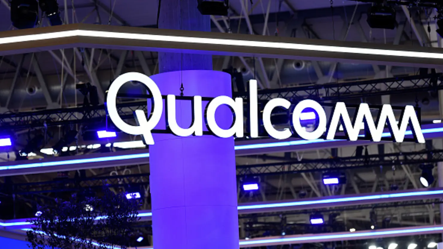 Qualcomm tăng cường thách thức Intel và AMD 1 Qualcomm