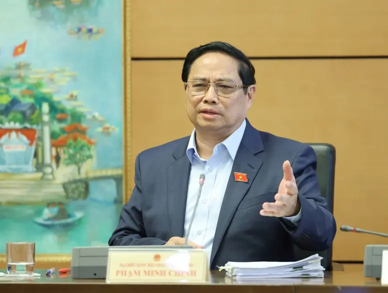 Thúc “quả đấm thép” bằng đổi mới tư duy qua xây dựng luật 1 Thủ tướng Phạm Minh Chính thảo luận tại Quốc hội sáng 23/11