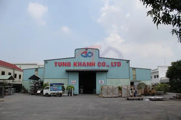 Nguy cơ bị hủy niêm yết TKG và KTT 1 CTCP Sản xuất và Thương mại Tùng Khánh (HNX: TKG)