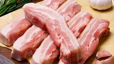 Giá thịt heo tăng đột biến