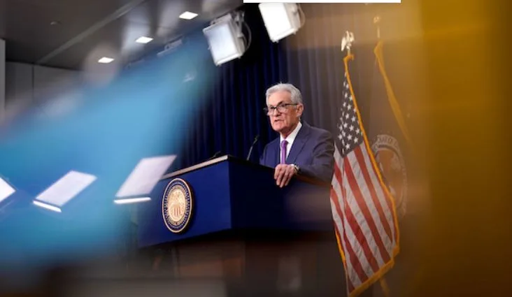 Tổng thống Trump gay gắt khi Fed giữ nguyên lãi suất