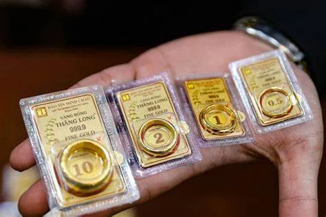 Giá vàng trong nước tăng vọt: Kỳ vọng Fed điều chỉnh lãi suất 1 Giá vàng trong nước tăng vọt sáng 30/5: Tác động từ thị trường quốc tế và kỳ vọng điều chỉnh lãi suất Fed