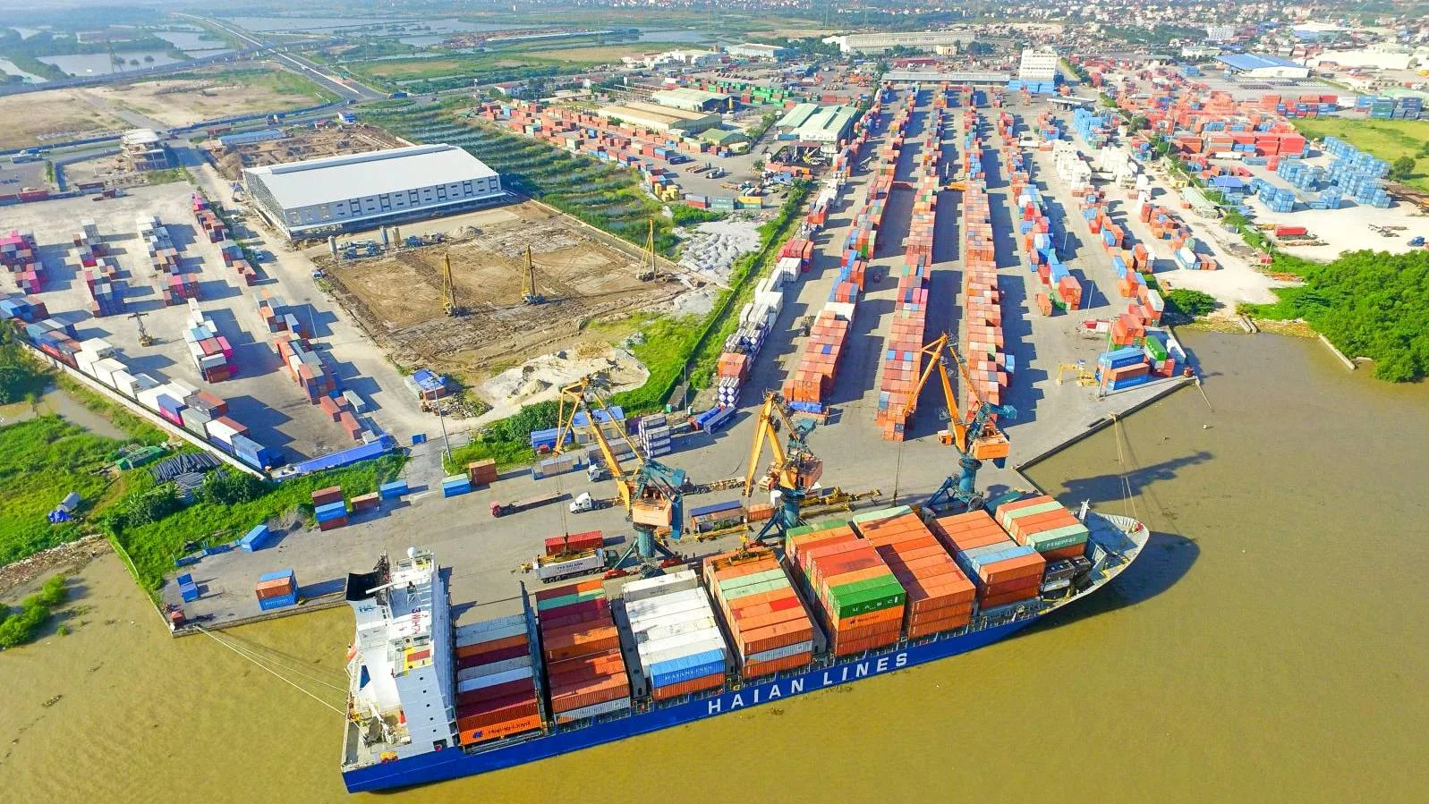 Viconship nâng sở hữu lên 13,18% vốn Xếp dỡ Hải An 1 Viconship nâng sở hữu lên 13,18% vốn Xếp dỡ Hải An