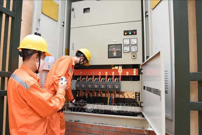 Điện cạnh tranh: Khách hàng được lựa chọn nhà cung cấp 1 Điện