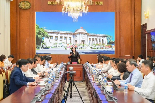 NHNN công bố 4 ngân hàng chuyển giao bắt buộc có chuyển biến tích cực 1 hoi nghi tong ket ve cac ngan hang chuyen giao bat buoc