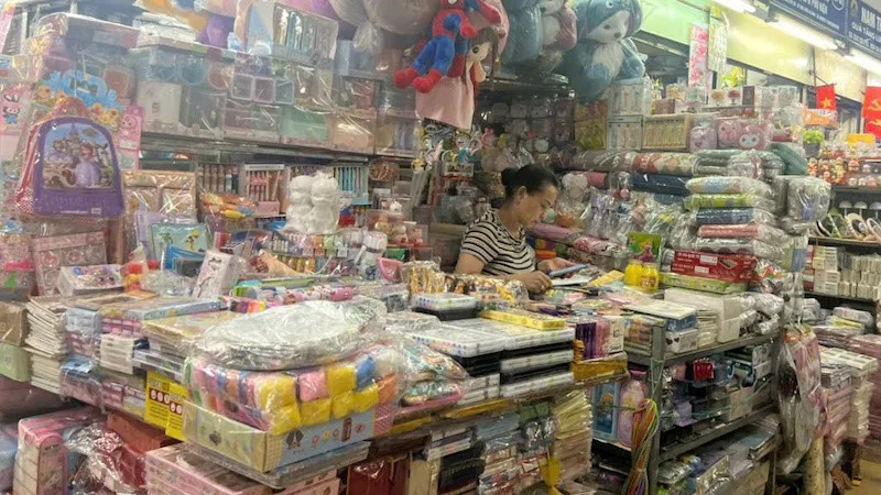 Hộ kinh doanh chuyển mình sang thuế kê khai: Cần tháo gỡ rào cản để không đơn lẻ