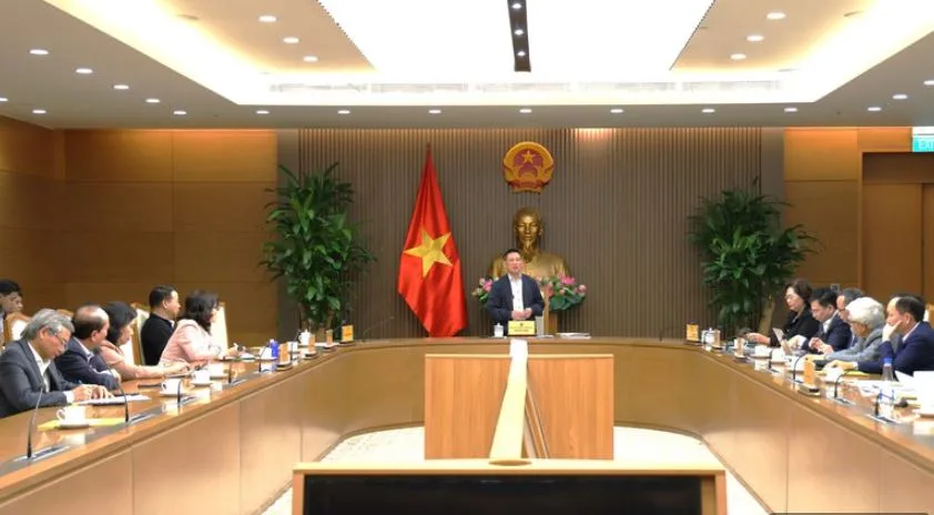 Khuyến nghị Chính phủ không mở rộng chính sách tiền tệ 1 Chính sách tiền tệ sẽ chặt chẽ hơn