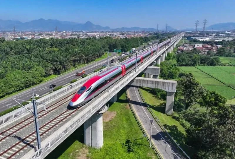 Hơn 360.000 tỷ đồng đầu tư công đang chờ giải ngân 1 Đầu tư công mới đạt 60% giải ngân