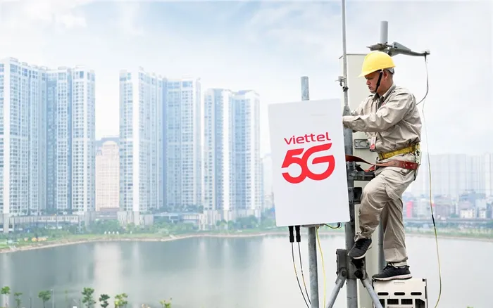 Nguồn thu của Viettel đến từ đâu trong năm 2025? 2 den nay viettel da vuot cam ket xay moi 20 000 tram 5g large 80002497588451276214854 19637622150045829200335