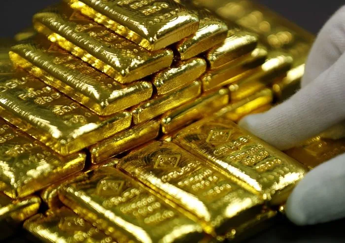 Cú rơi lịch sử 1000 USD của giá vàng thế giới và hệ lụy với nhà đầu tư 1 Cú rơi lịch sử 1000 USD của giá vàng thế giới và hệ lụy với nhà đầu tư