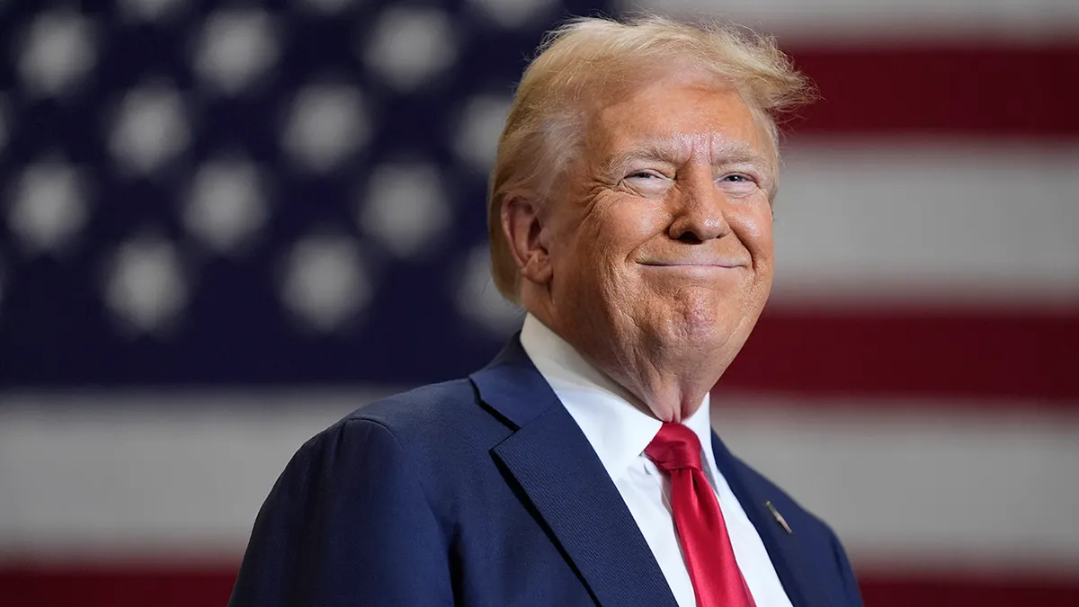 Sóng gió thị trường và danh mục đầu tư của Tổng thống Trump đặt nhiều dấu hỏi 1 Sóng gió thị trường và danh mục đầu tư của Tổng thống Trump: Dấu hỏi về xung đột lợi ích