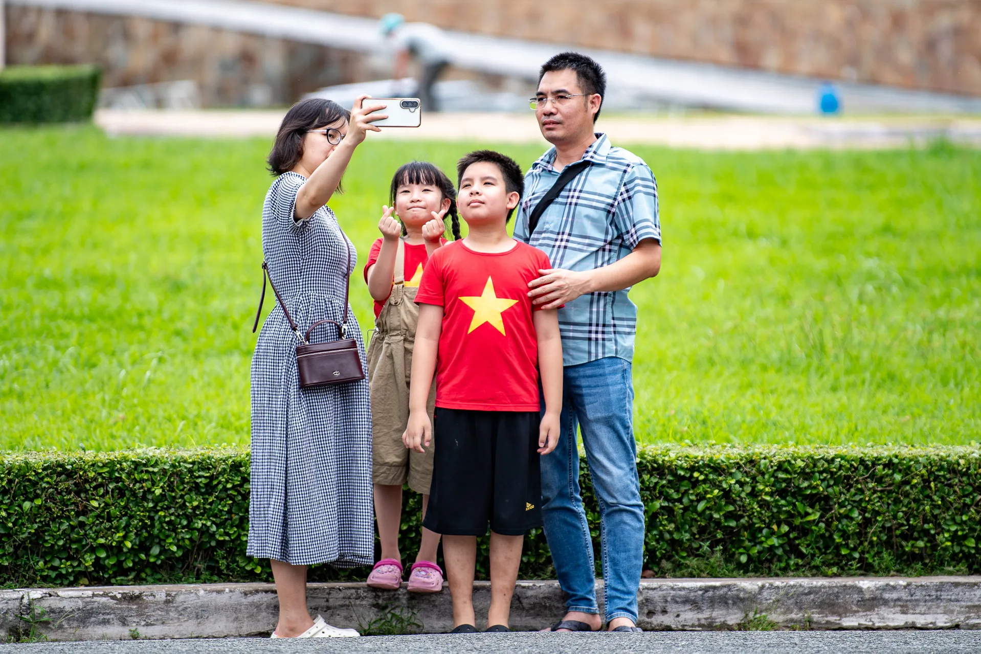 TPHCM trang hoang 2 9 Tuan Hung 26